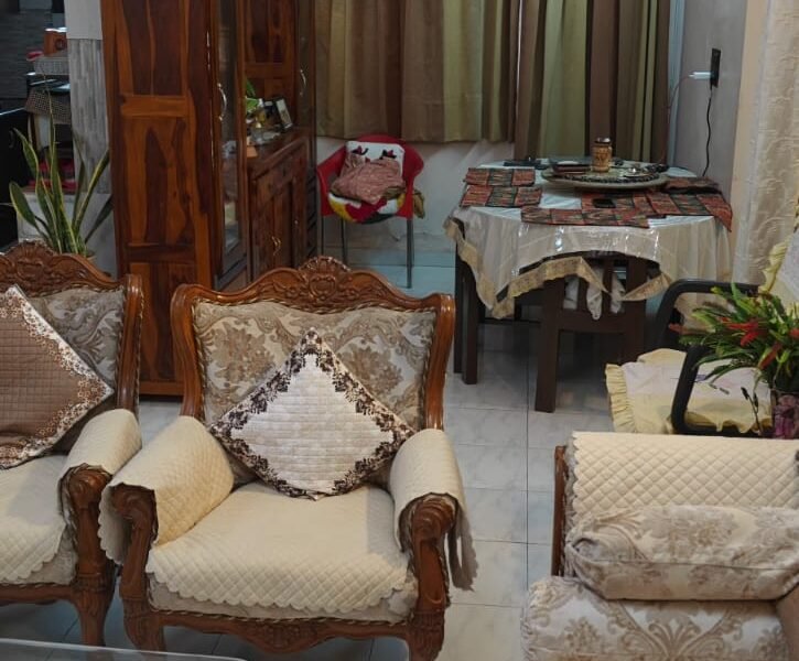 Top Floor Flat For Sale In Jagriti Apartments Pitampura Delhi
