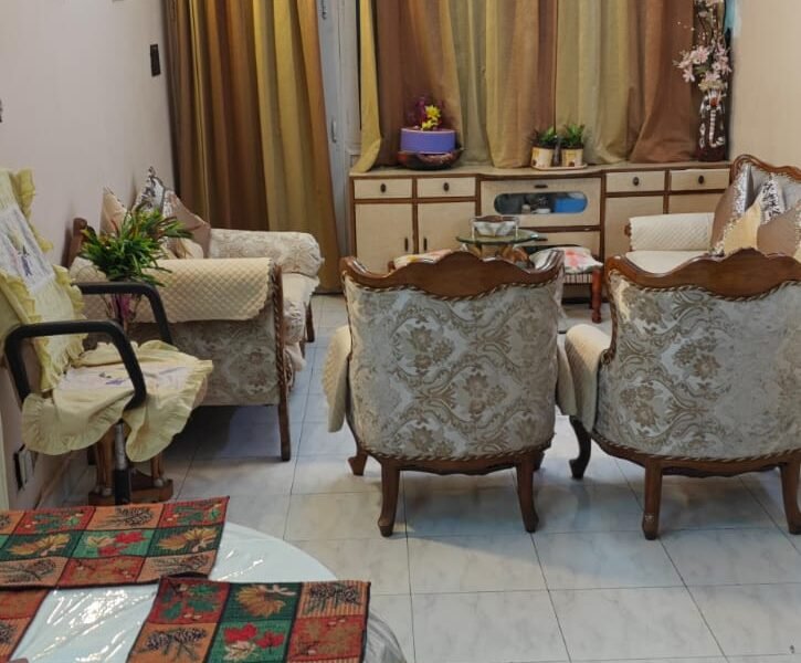 Top Floor Flat For Sale In Jagriti Apartments Pitampura Delhi